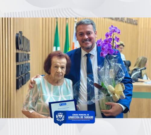 Legislativo Municipal homenageia a senhora Ad&eacute;lia Samara de Almeida