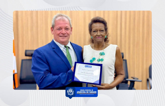 Vereador Gilsinho do Binega apresenta Mo&ccedil;&atilde;o de Congratula&ccedil;&otilde;es &agrave; professora Cleide Maria Honorata da Silva por sua trajet&oacute;ria na educa&ccedil;&atilde;o