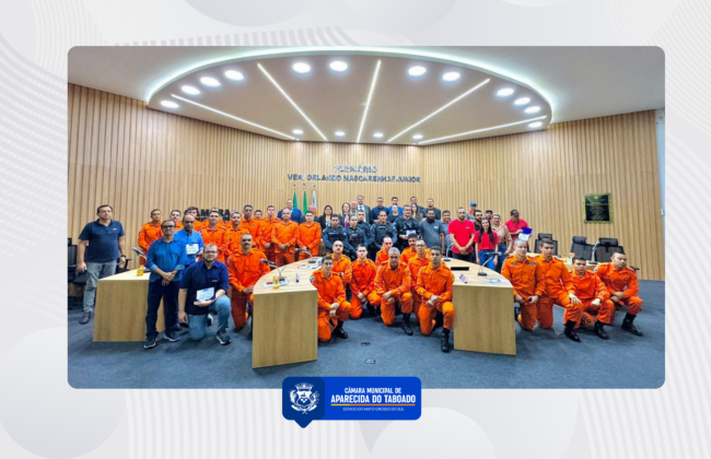 Uni&atilde;o de for&ccedil;as no combate a inc&ecirc;ndio na empresa Pais & Filhos / Gala Embalagens &eacute; destaque em Mo&ccedil;&atilde;o de Congratula&ccedil;&otilde;es 